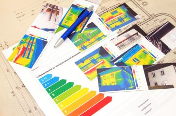 fotolia_stockpics_Gebäudeenergieausweis fotolia_stockpics_Gebäudeenergieausweis