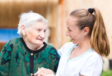 24-Stunden-Pflege / 24-Stunden-Betreuung 24-Stunden-Pflege / 24-Stunden-Betreuung