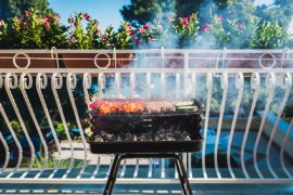 Grillen auf dem Balkon